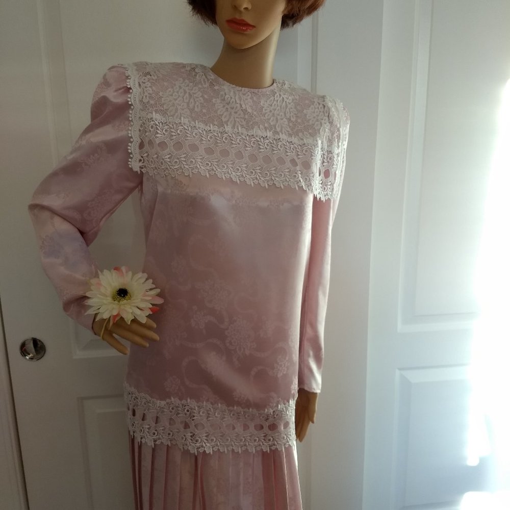 Jessica McClintock pink w/lace mother of the bride